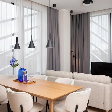 Bob W Kesklinn Aparthotel Reval