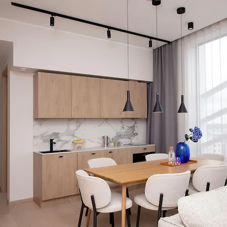 Bob W Kesklinn Hotel apartamentowy Tallin