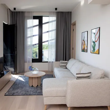 Bob W Kesklinn Tallin