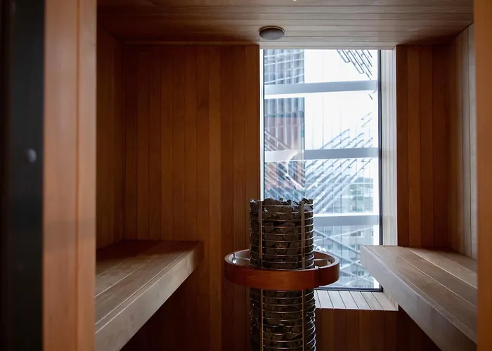 מלון דירות Bob W Kesklinn 4*