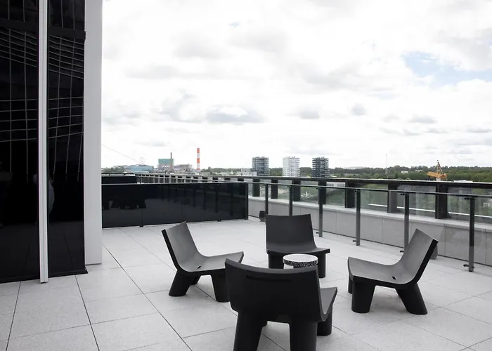 Hotel apartamentowy Bob W Kesklinn