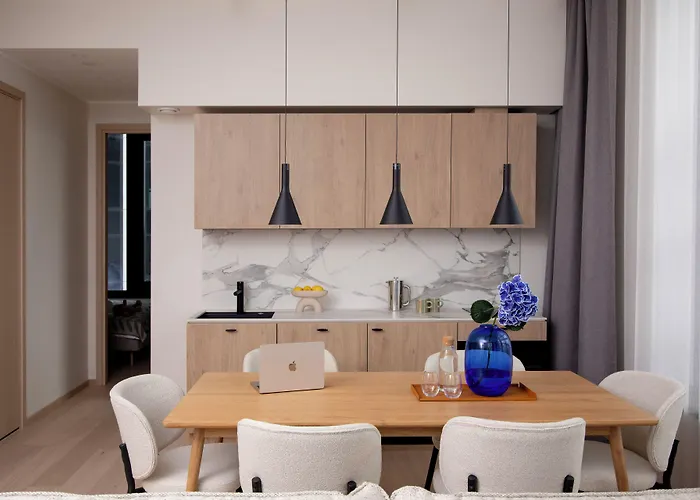 Bob W Kesklinn 4* טאלין